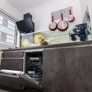 Nevera Apartman